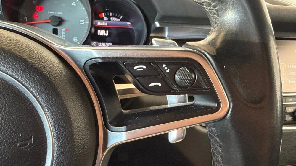 Macan 2015 occasion 17600 Saujon