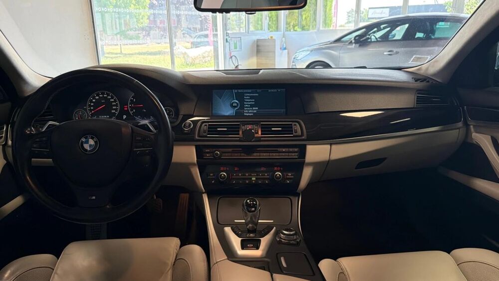 M5 4.4 V8 Basis 2012 occasion 33600 Pessac