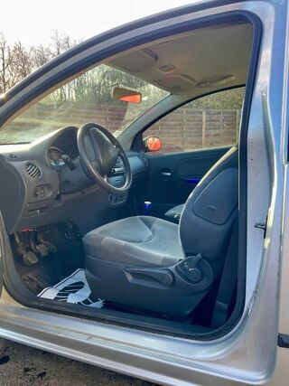 C2 1.4 HDI 70 2004 occasion 45430 CHECY