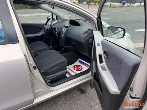 Yaris 1.3 VVTI 100 CONFORT PACK MULTIMODE 5P 2009 occasion 91200 Athis-Mons