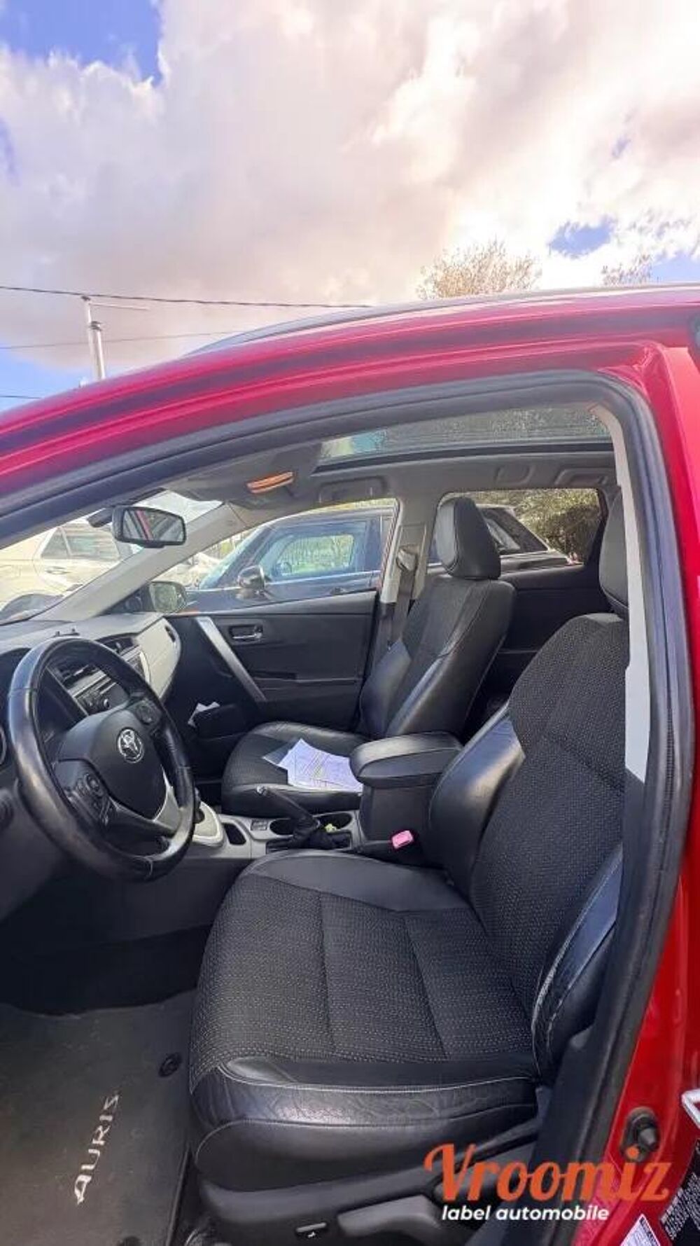 Auris TOURING-SPORTS 1.8 HSD 136H 100 FULL-HYBRID DYNAMIC BVA 2013 occasion 78490 Galluis