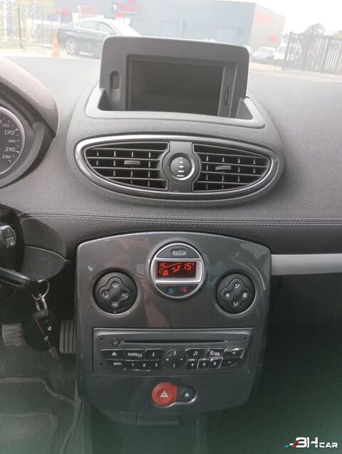 Clio 1.2 TCE 105 EVOLUTION 2011 occasion 67500 Haguenau