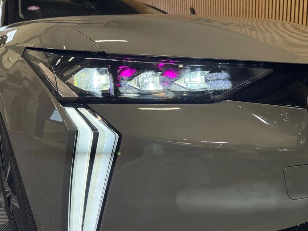 300 1.6 225H 180 PHEV HYBRID 13.2KWH PERFORMANCE LINE PLUS EAT B 2022 occasion 78410 Aubergenville