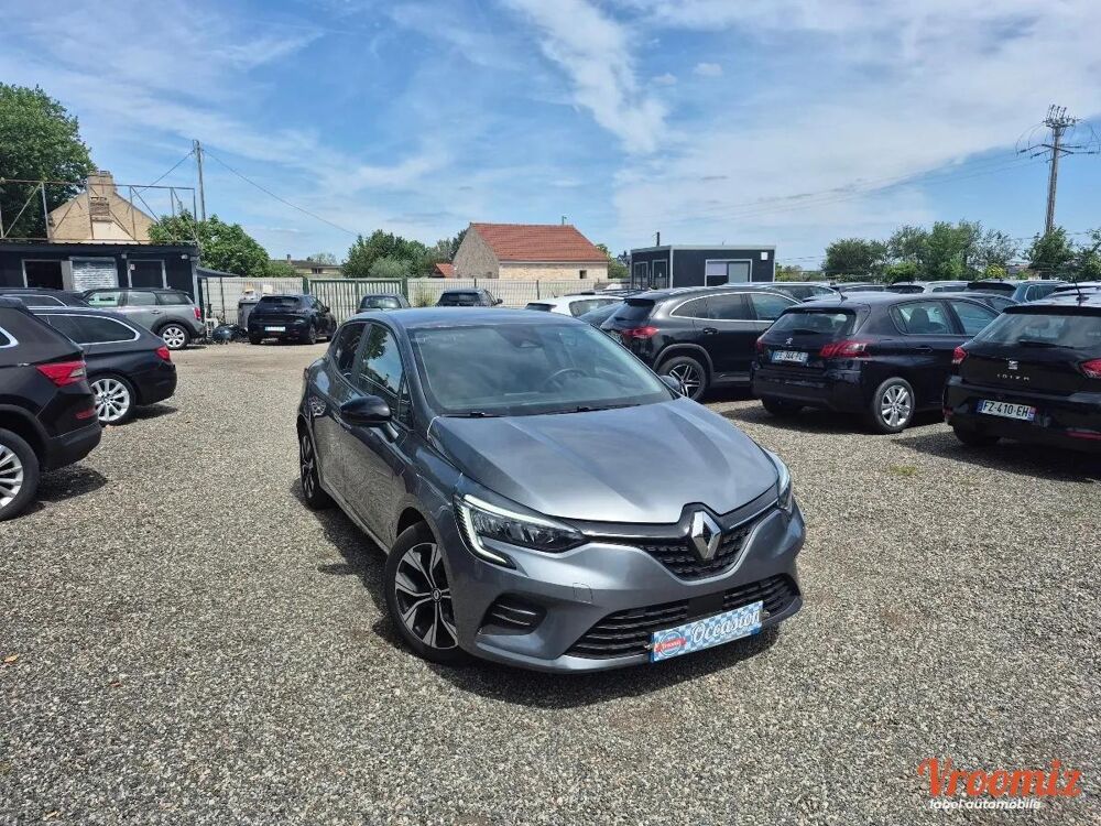 Clio 1.5 BLUEDCI 100 EVOLUTION 2023 occasion 78690 LES ESSARTS-LE-ROI