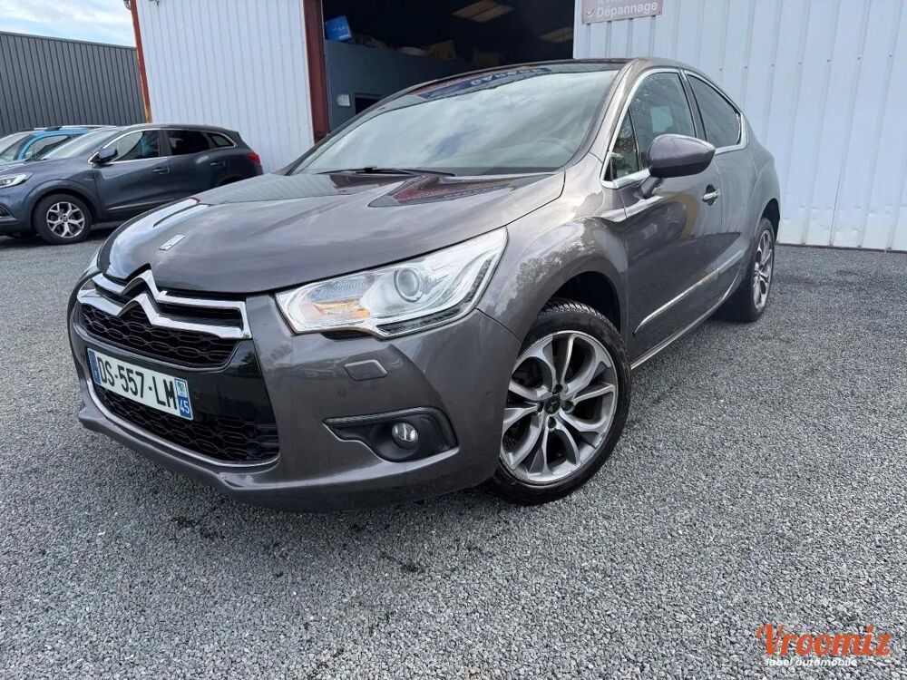 DS4 2.0 BLUEHDI 150 SPORT CHIC START-STOP 2015 occasion 45560 Saint Denis en Val