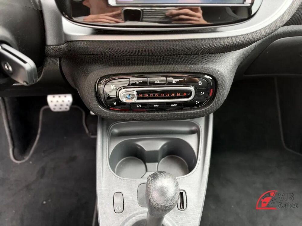 ForTwo 0.9 T 90 PRIME TWINAMIC BVA 2018 occasion 06220 Antibes