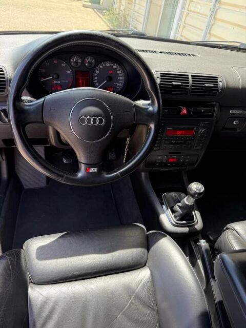 S3 1.8 T 210 PLUS QUATTRO 2001 occasion 30900 N&icirc;mes