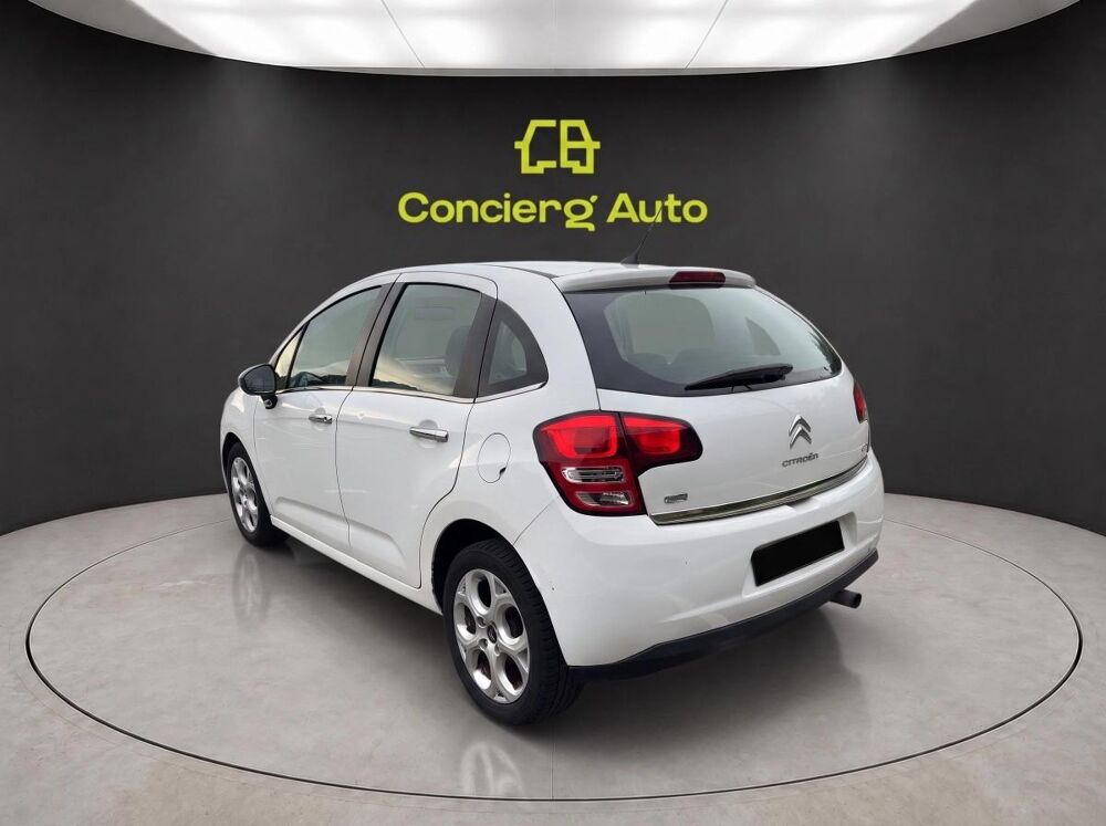C3 GENERATION-II 1.6 E-HDI 90 CONFORT 2011 occasion 69700 Givors