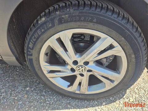 Taigo 1.0 TSI 110 R-LINE DSG BVA 2022 occasion 78690 LES ESSARTS-LE-ROI