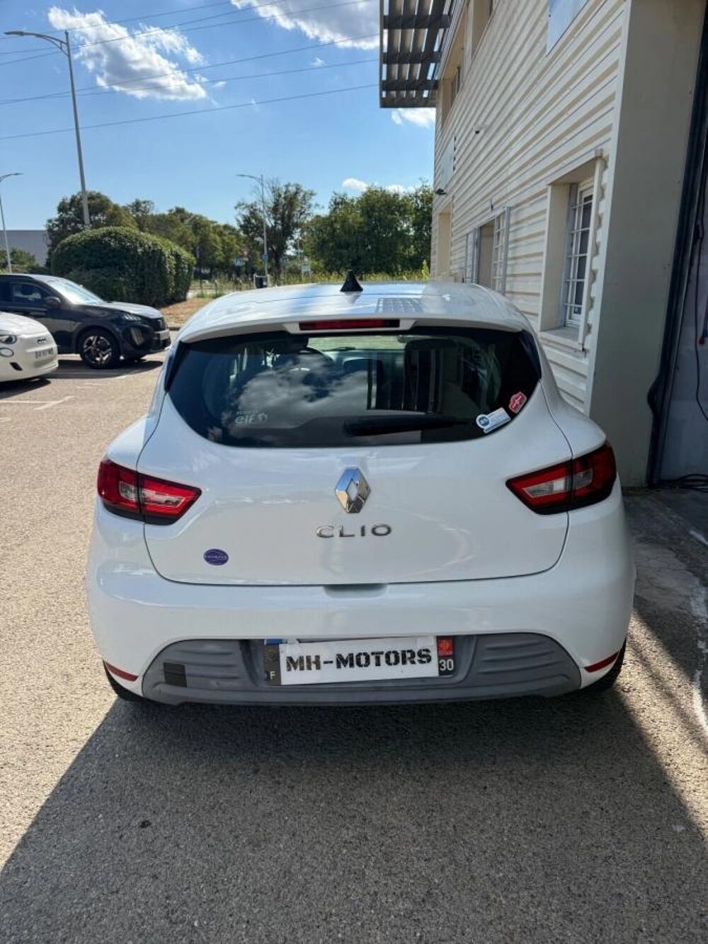 Clio 0.9 TCE 90 TREND 2017 occasion 30900 N&icirc;mes