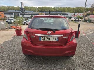 Yaris 1.3 VVTI 100 LOUNGE START-STOP 2012 occasion 45140 SAINT JEAN DE LA RUELLE