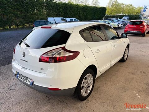 M&eacute;gane 1.5 DCI 95 LIMITED 2015 occasion 77250 &Eacute;cuelles