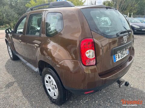 Duster 1.5 DCI 110 LAUREATE 4X2 2012 occasion 89340 Villeneuve-la-Guyard