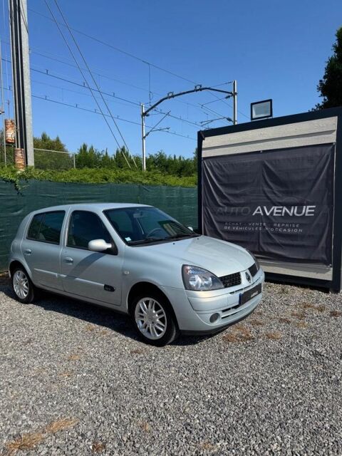Annonce voiture Renault Clio 2490 €
