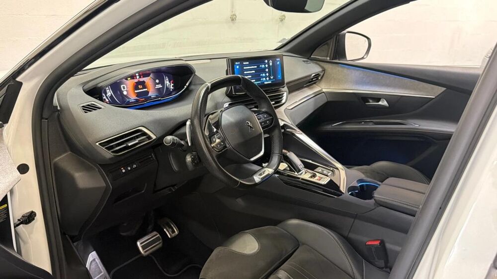 3008 1.5 BlueHDI 130 EAT8 GT Pack / SUIVI PEUGEOT 2021 occasion 91380 Chilly-Mazarin