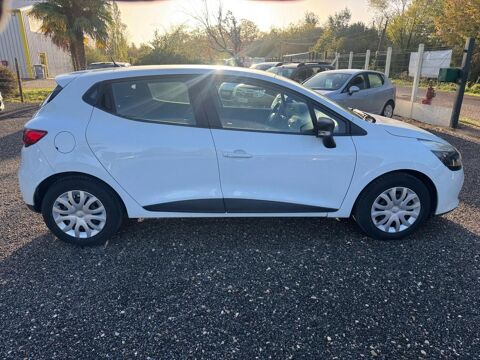 Clio 1.2 75 LIFE 2016 occasion 89340 Villeneuve-la-Guyard
