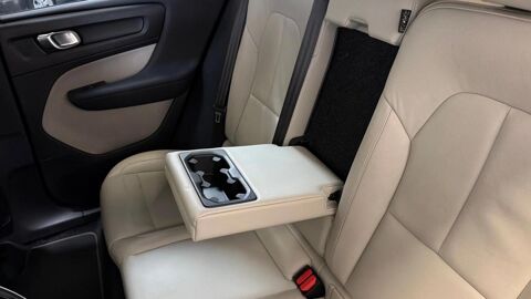 XC40 D4 AWD 190ch Momentum Geartronic 8 2018 occasion 91380 Chilly-Mazarin