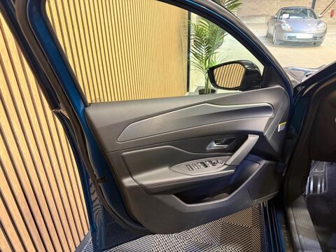 308 GENERATION-III 1.2 145H 135 MHEV HYBRID GT E-DCS6 BVA 2025 occasion 78410 Aubergenville