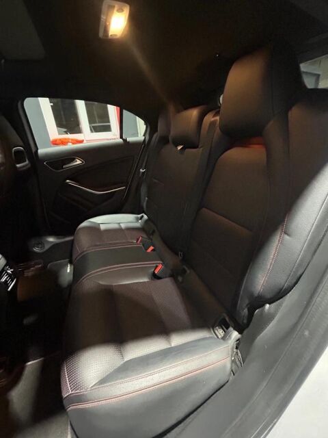 Classe A 1.8 200 CDI 135 BLUEEFFICIENCY FASCINATION 7G-DCT BVA 2015 occasion 78700 CONFLANS-SAINTE-HONORINE