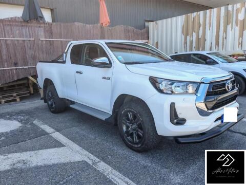 Toyota Hilux XTRA CABINE 2.4 D4D 150 LEGENDE 4X4 2023 occasion LA CRAU 83260
