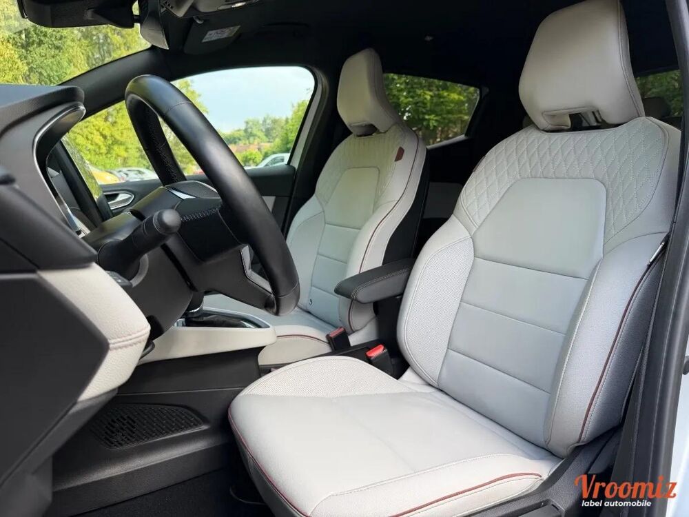 Clio 1.6 E-TECH 140H 90 HYBRID FULL-HYBRID INITIALE PARIS BVA 2022 occasion 78490 Montfort l'Amaury