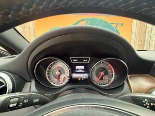 Classe GLA 2.2 220 D 175 BUSINESS 7G-DCT BVA 2016 occasion 33260 La Teste-de-Buch