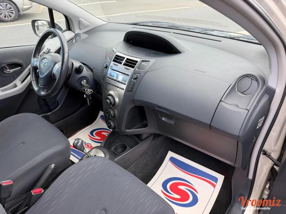 Yaris 1.3 VVTI 100 CONFORT PACK MULTIMODE 5P 2009 occasion 91200 Athis-Mons