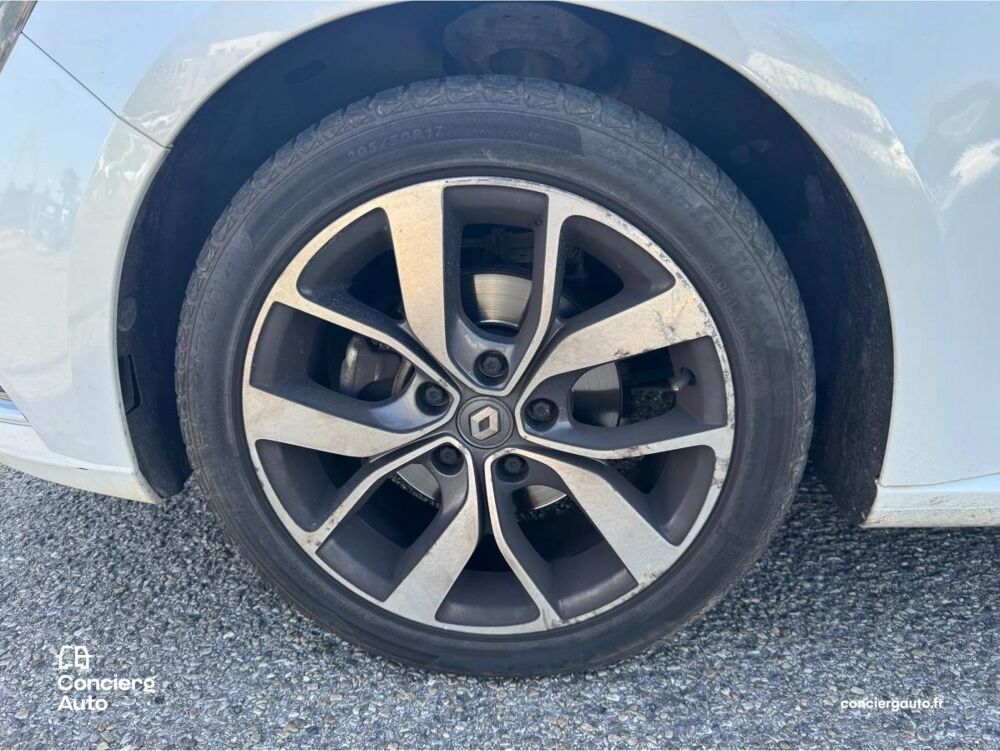 M&eacute;gane 1.2 TCE 130 ENERGY BOSE 2017 occasion 69700 Givors