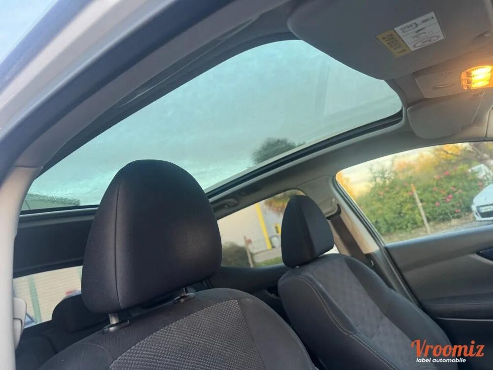Qashqai 1.6 DCI 130 CONNECTA 360 2016 occasion 89340 Villeneuve-la-Guyard