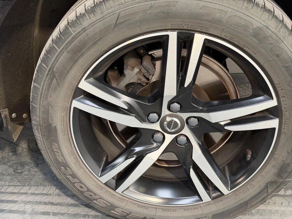 XC60 T8 TWIN R Design Plug-In Hybrid AWD 2018 occasion 62400 B&eacute;thune