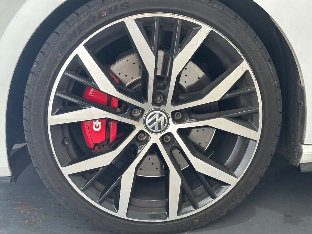 Golf 2.0 TSI 230 BLUEMOTION GTI PERFORMANCE DSG BVA 2016 occasion 59494 Petite-For&ecirc;t