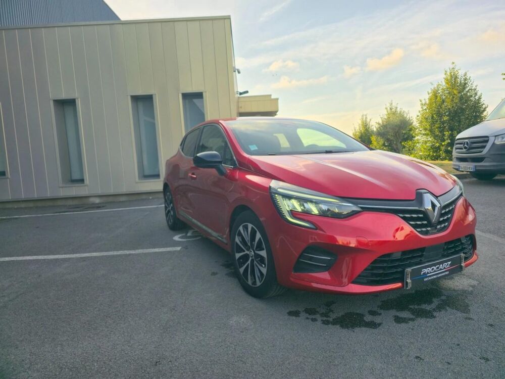 Clio 1.6 E-TECH 145H 95 HYBRID FULL-HYBRID 1.2KWH TECHNO BVA 2023 occasion 51420 CERNAY-LES-REIMS