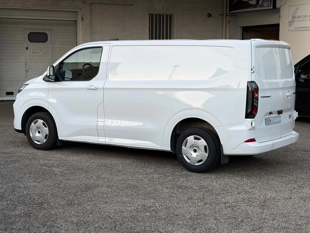 Transit Custom FOURGON 280 2.0 ECOBLUE 110 L1H1 COURT PC-TN TREND 2024 occasion 69003 LYON