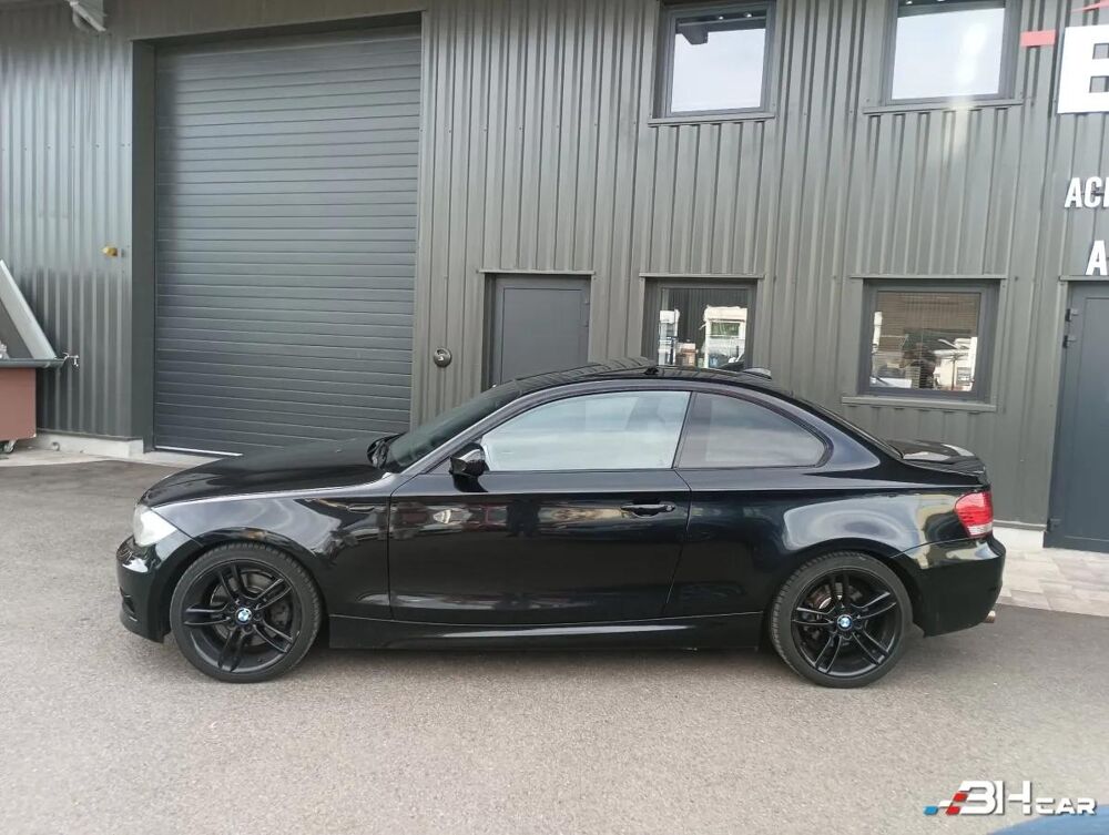 S&eacute;rie 1 COUPE 2.0 123 D 205 PACK-M 2009 occasion 67500 Haguenau