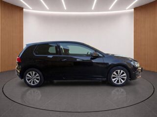Golf 1.6 TDI 105 BLUEMOTION CONFORT LINE 2014 occasion 13150 Saint-Pierre-de-M&eacute;zoargues