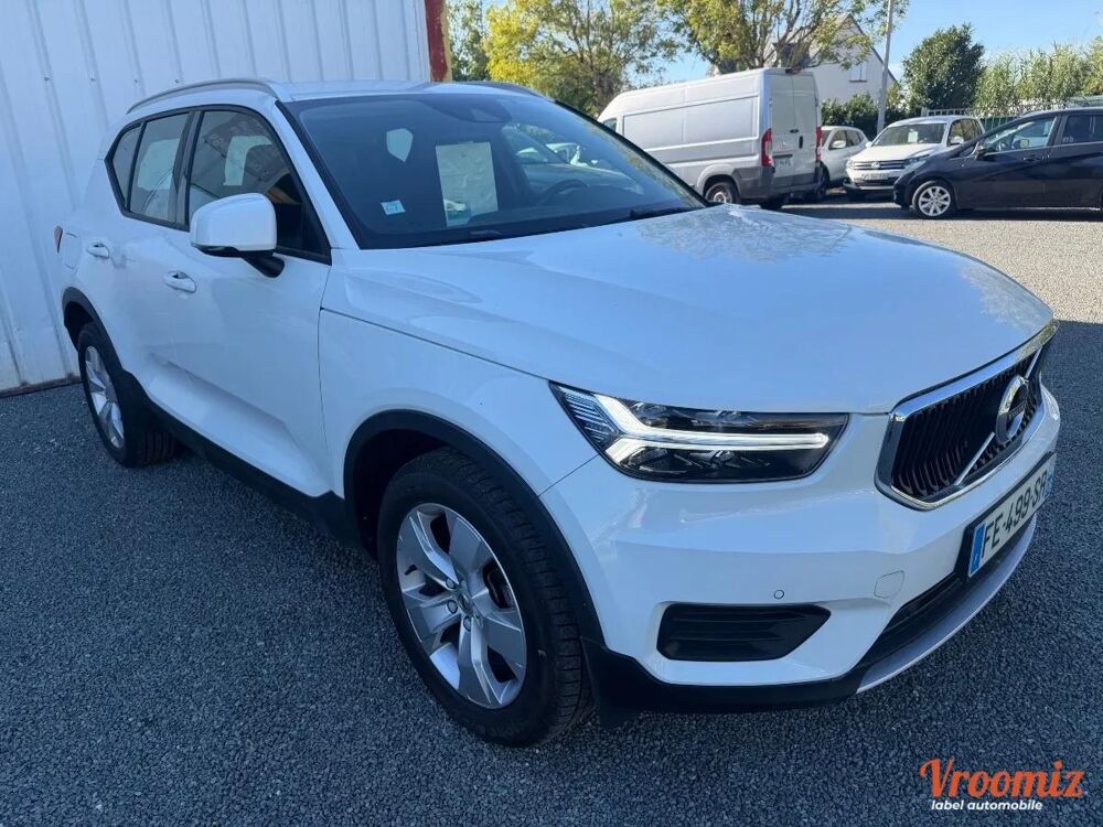 XC40 2.0 D3 150 MOMENTUM 2WD GEARTRONIC BVA 2019 occasion 45560 Saint Denis en Val