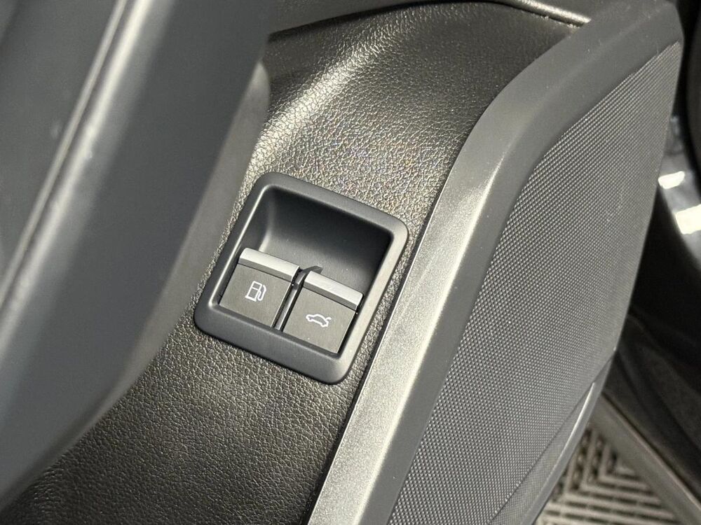 Q5 2.0 55 TFSIE 367H 250 HYBRID PHEV S-LINE PLUS QUATTRO S-TRON 2023 occasion 37550 SAINT AVERTIN