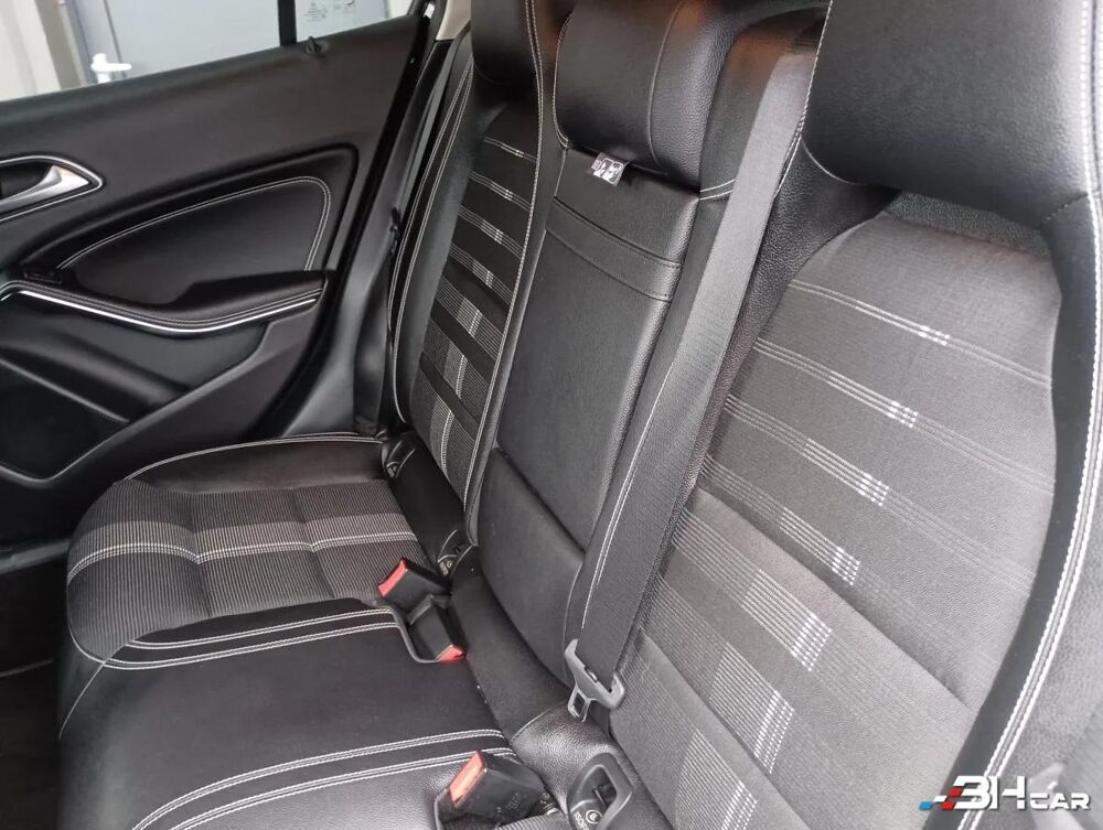 Classe GLA 1.5 180 CDI 110 BUSINESS EXECUTIVE 7G-DCT BVA 2018 occasion 67500 Haguenau