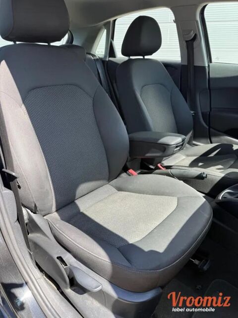 A1 SPORTBACK 1.4 TFSI 120 S-LINE S-TRONIC BVA 2014 occasion 94520 P&eacute;rigny