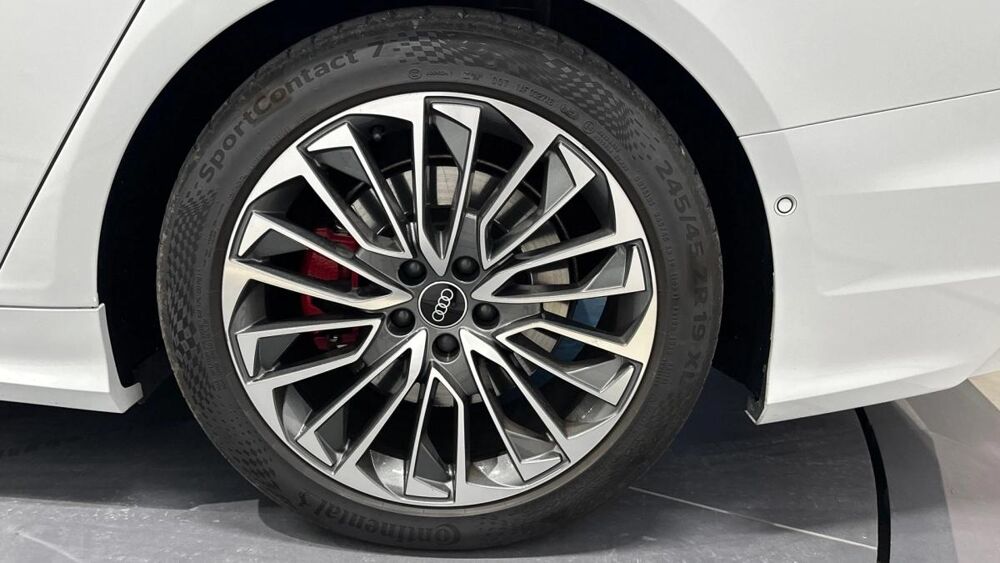 A6 AVANT 2.0 55 TFSIE 367H 250 PHEV HYBRID COMPETITION QUATTRO 2021 occasion 66000 Perpignan