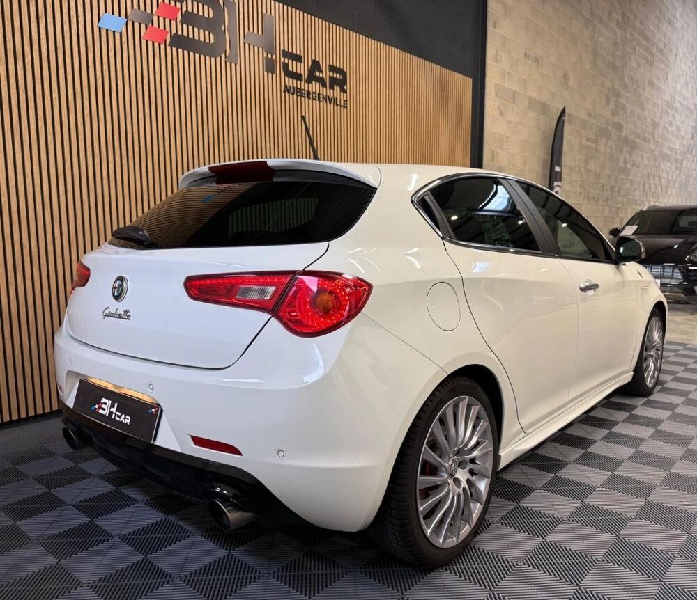 Giulietta 1.8 TBI 235 QUADRIFOGLIO VERDE 2011 occasion 78410 Aubergenville