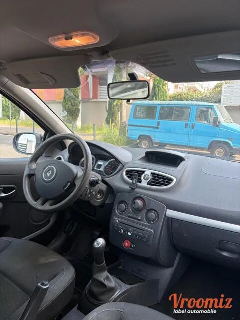 Clio ESTATE 1.2 TCE 100 EXCEPTION 2009 occasion 31100 TOULOUSE