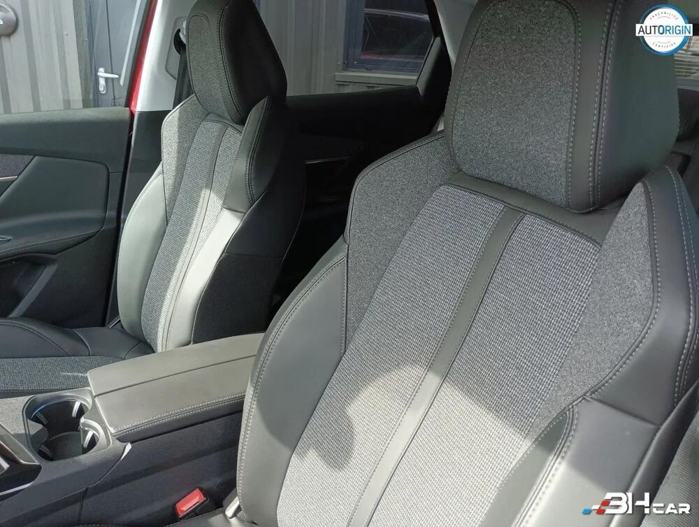 3008 GENERATION-II 1.2 PURETECH 130 ALLURE 2016 occasion 67500 Haguenau