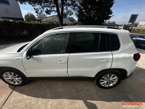 Tiguan 2.0 TDI 110 BLUEMOTION LOUNGE 2015 occasion 94520 P&eacute;rigny