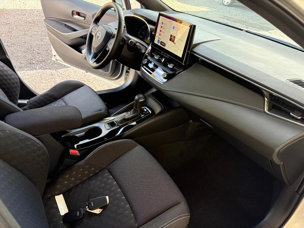 Corolla 1.8 122H 100 HYBRID FULL-HYBRID DYNAMIC BVA 2024 occasion 77250 &Eacute;cuelles