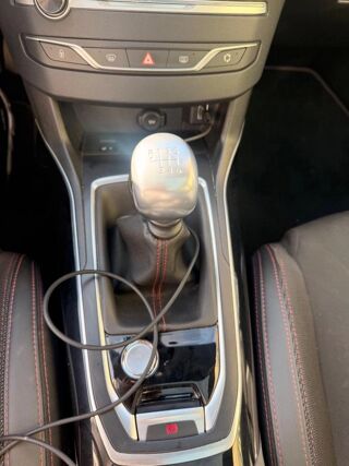 308 GENERATION-II 1.2 PURETECH 130 GT LINE START-STOP 2018 occasion 78570 Andr&eacute;sy