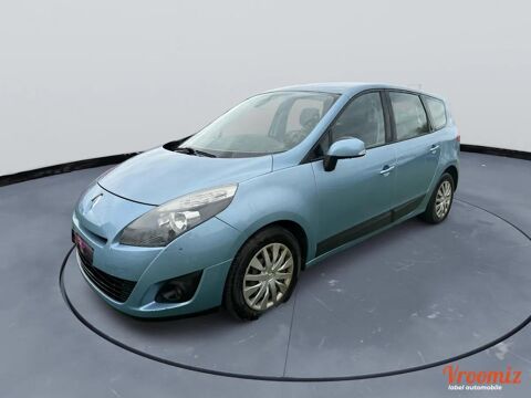 Renault Grand scenic IV 1.5 DCI 105 AUTHENTIQUE 2010 occasion GUYANCOURT 78280