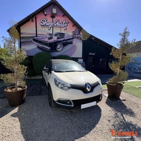Captur 0.9 TCE 90 ENERGY HELLY HANSEN START-STOP 2015 occasion 78490 Galluis