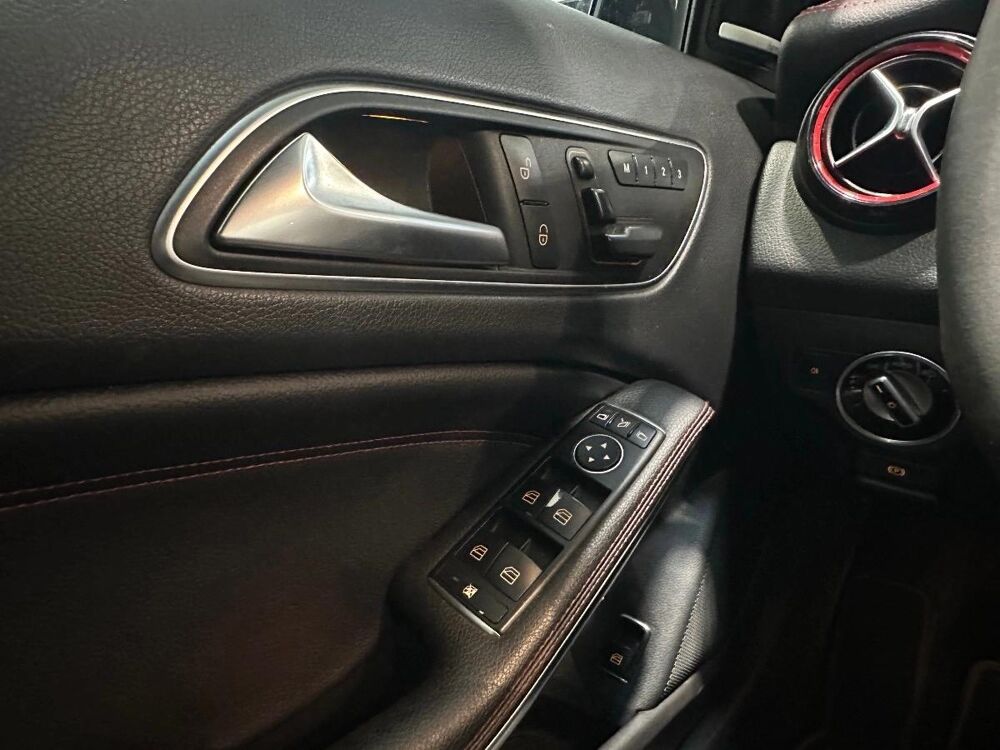 Classe GLA GLA 45 AMG - 381 ch - 2016 occasion 59494 Petite-For&ecirc;t