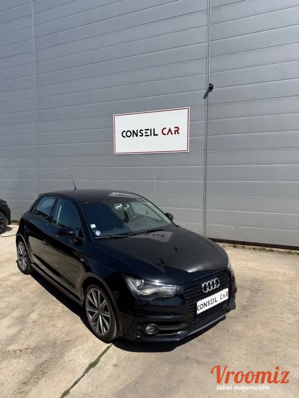 A1 SPORTBACK 1.4 TFSI 120 S-LINE S-TRONIC BVA 2014 occasion 94520 P&eacute;rigny
